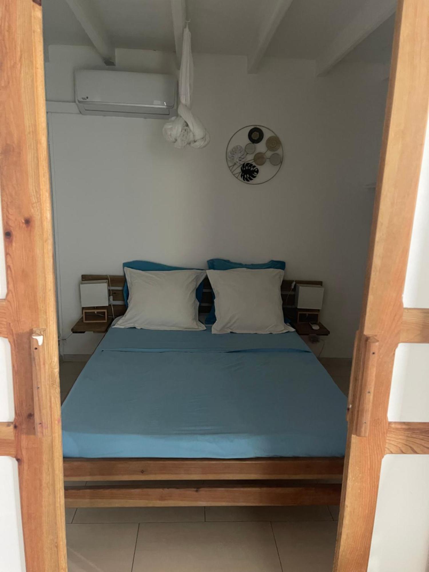 Bungalows Malueva 1 Chambre Et 1 Mezzanine A 5Min De La Plage De La Caravelle Sainte-Anne  Eksteriør billede